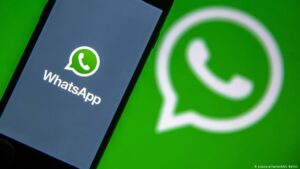"واتساب" ترجئ إدخال تغييرات جديدة لثلاثة أشهر