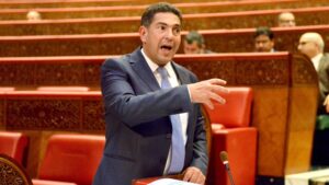 التماطل في تنفيذ التزامات الحوار القطاعي يجر امزازي للمساءلة