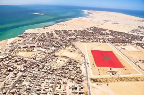 تفاصيل وصول وفد من المستثمرين الفرنسيين الى الداخلة
