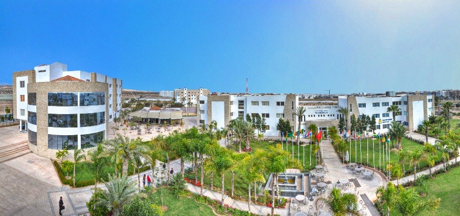 الجامعة الدولية بأكادير في قلب رهانات التحول الطاقي الأخضر بالمملكة