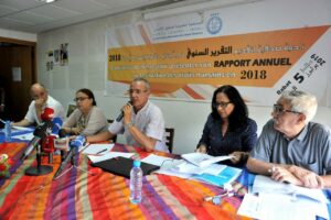 حقوقيون يطالبون بانفراج سياسي ورفع حالة الطوارئ.