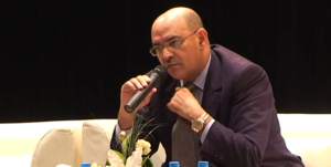أوريد ينبه الى عودة السلطوية الاقتصادية وإستأثار التكنوقراط بالقرار