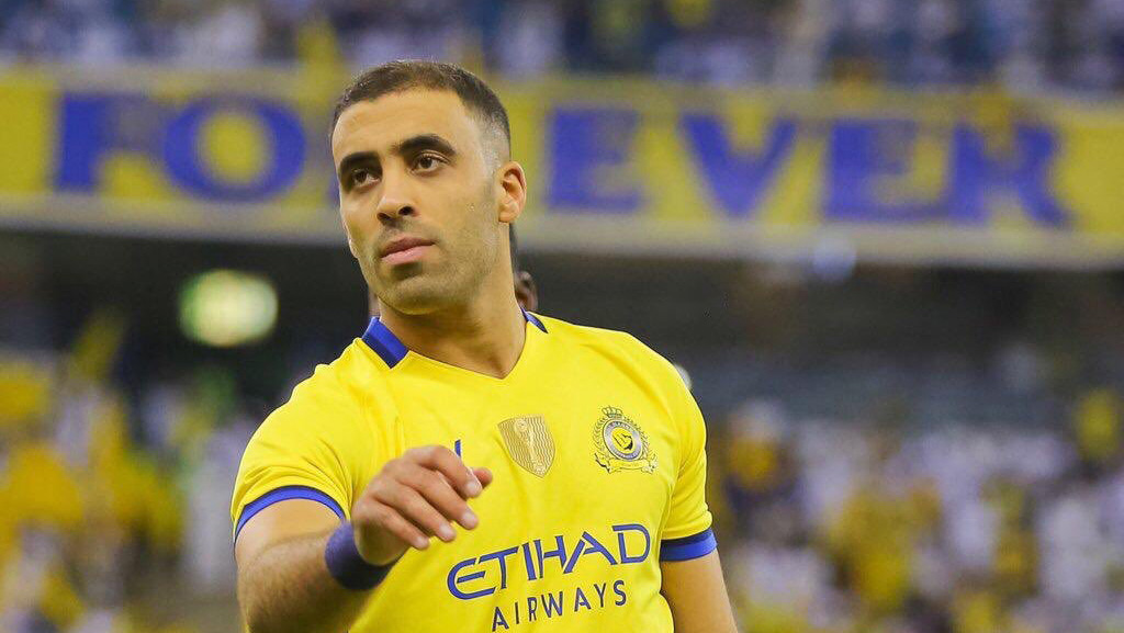 النصر السعودي يفسخ عقد مع اللاعب المغربي عبد الرزاق حمد الله