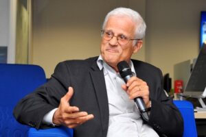 نجيب أقصبي: الريع هو مصدر الإنفاق العمومي