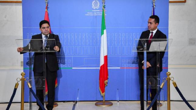 وزير الخارجية الايطالي يؤكد على دعمه يشيد بعلاقة إيطاليا بالمغرب