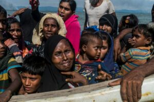 لاجئون "الروهينغا" يطالبون منصة فيسبوك ب 150 مليار دولار
