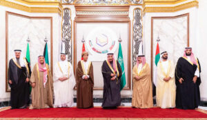 المجلس الأعلى لدول الخليج يؤكد قراراته الداعمة لمغربية الصحراء