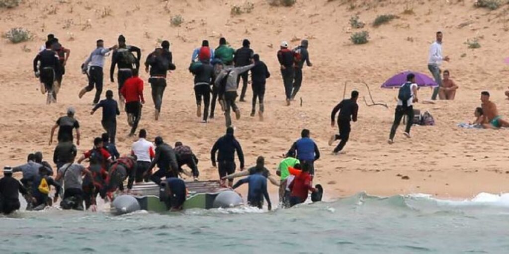 إيقاف 188 شخص في محاولات للهجرة السرية بالعيون
