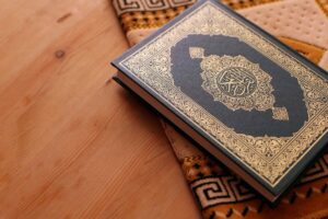 دولة عربية تقرر ترجمة القران الكريم الى اللغة العبرية