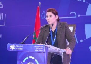فاطمة الزهراء المنصوري تدعوا لإجبارية جواز التلقيح للولوج للمقاطعات بمراكش