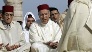 وزير الاوقاف يطالب بحذف "التوجه الجنسي" من برنامج محو الامية بالمساجد