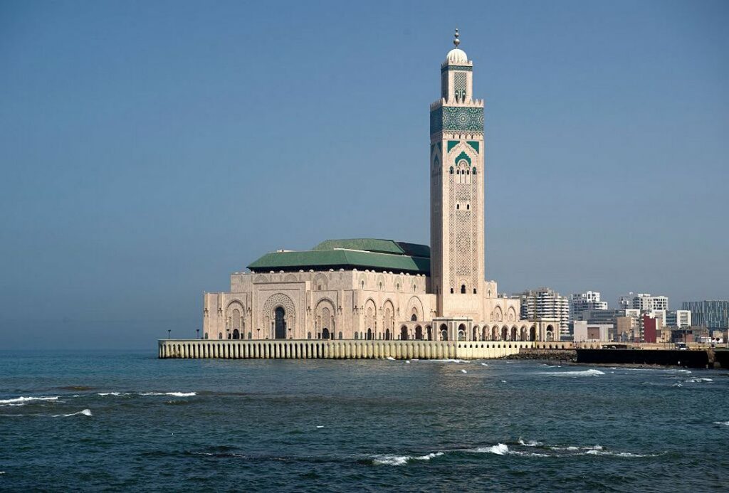 الدار البيضاء: رصد 375 مليون درهم لتمويل برنامج صحي استعجالي