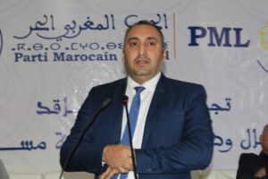 إسحاق شارية يحسم معركة زعامة الحزب المغربي الحر