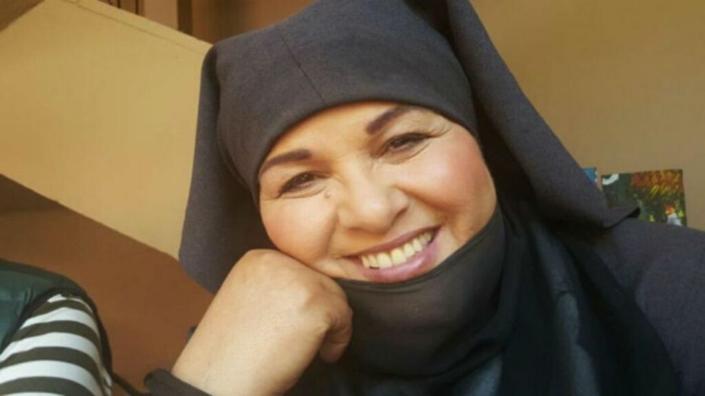 فاطمة وشاي تدخل عالم اليوتيوب