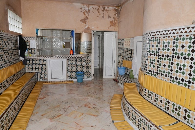 وفاة مقاول سعودي بعد خروجه من حمام شعبي ببني ملال