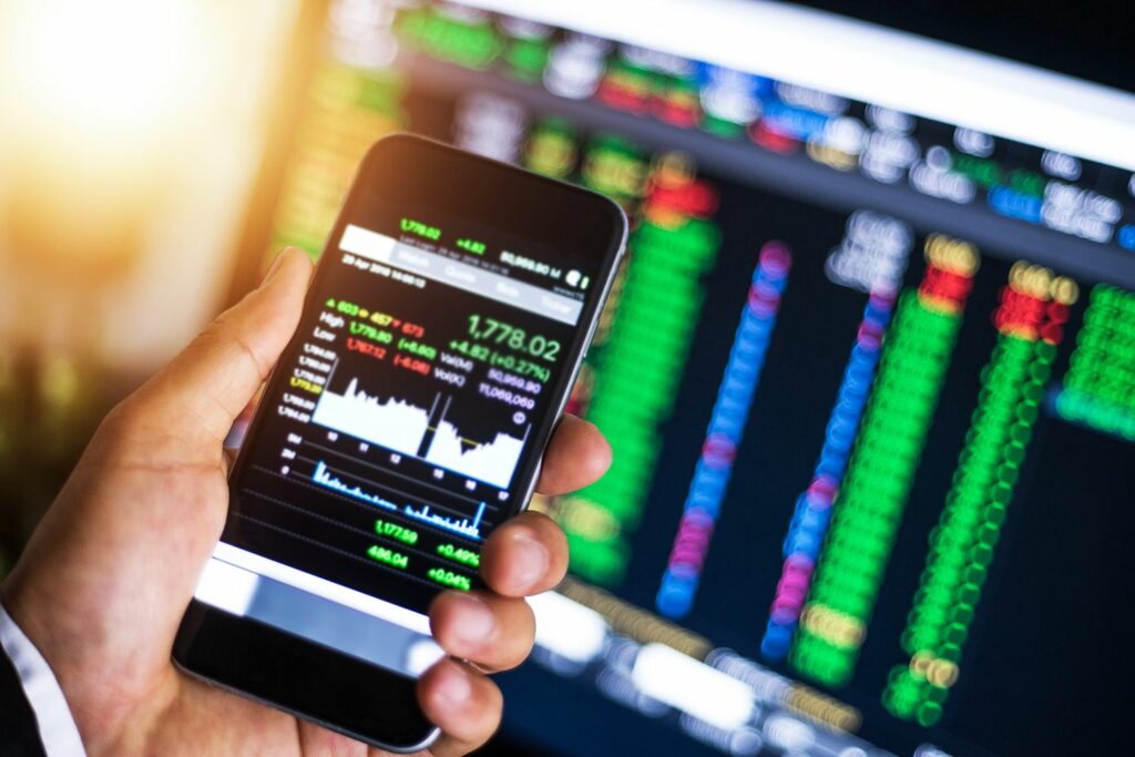 بورصة الدار البيضاء تغلق على حجم معاملات يقارب 292,95 مليون درهم