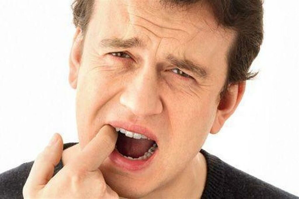 كيف يمكنك التعرف على-دودة الأسنان-؟ طبيب أمريكي يجيب