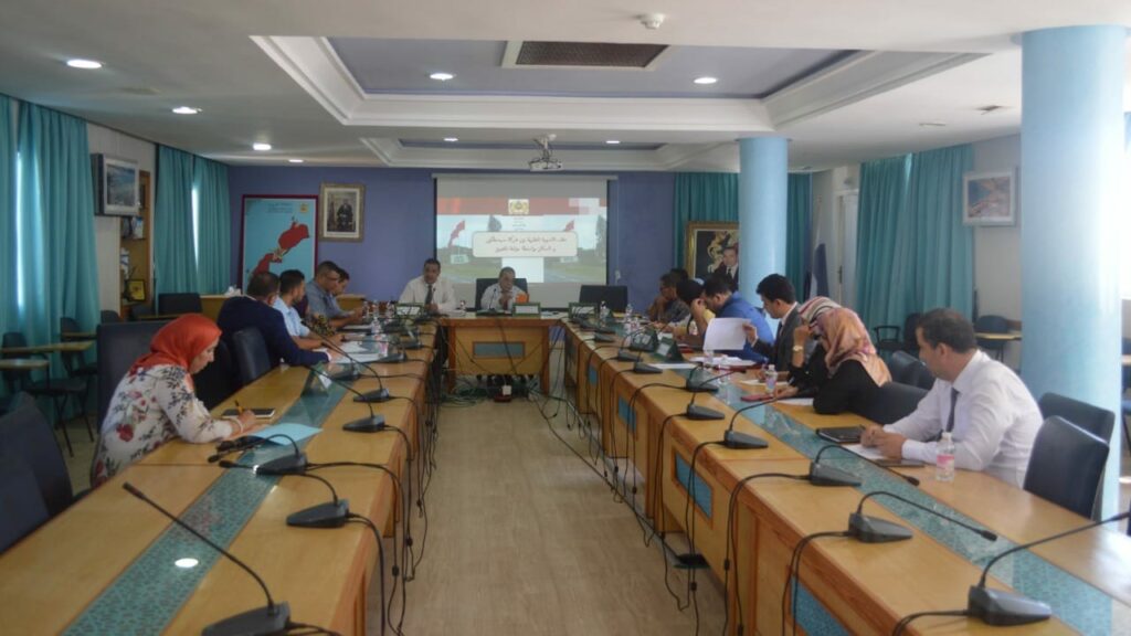 جماعة المضيق تعكف على حل الإشكالات العقارية بالمدينة