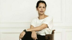 -الموضيليست- المغربية فضيلة الكادي تعرض تصاميمها برواق صندوق النقد الدولي1