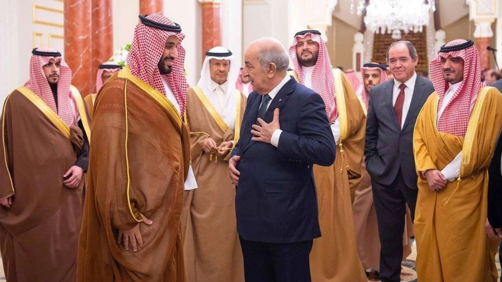 ولي عهد السعودية يغيب عن القمة العربية بالجزائر