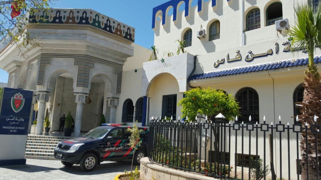 تهمة هتك عرض فتاة قاصر تلاحق عميد شرطة بفاس