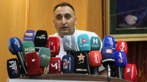 اسحاق شارية ينتقد سياسة الحكومة في التعامل مع موجة الغلاء
