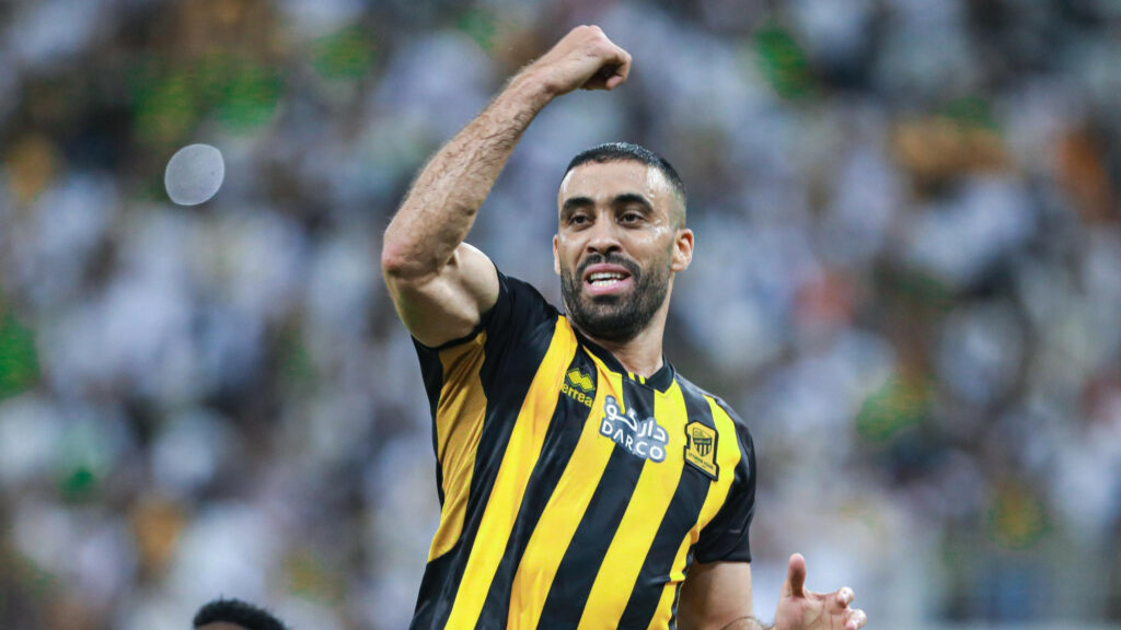 الفيفا ينتصر لحمد الله ضد النصر السعودي