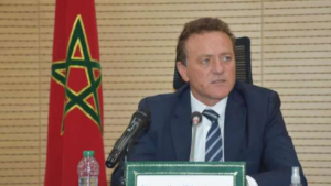 وزير النقل يستعرض جهود النهوض بأوضاع السائق المهني