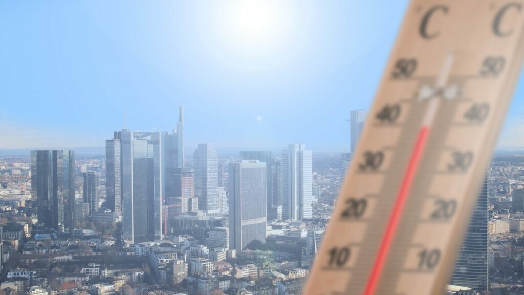درجات الحرارة الدنيا والعليا المرتقبة غدا الجمعة