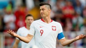 ليفاندوسكي يشيد بأداء المنتخب التونسي أمام نظيره الفرنسي
