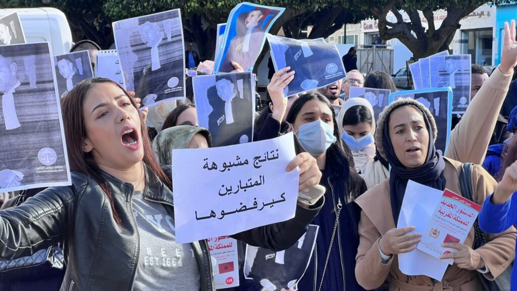 الطالب الراسب في امتحان المحاماة يعتذر اعبد اللطيف وهبي