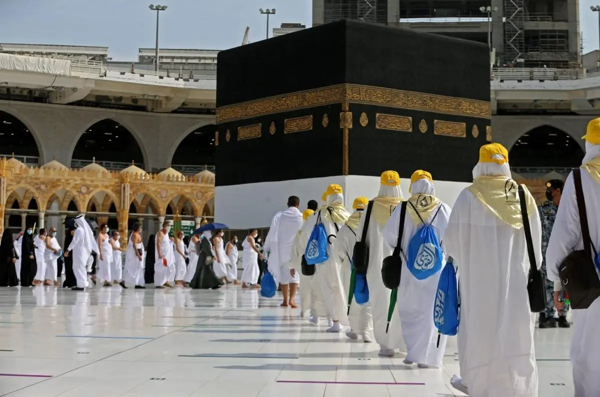 السعودية تسمح للمرأة بالحج دون محرم