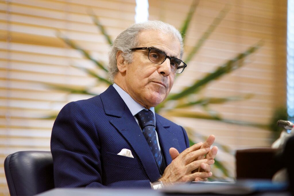 والي بنك المغرب: " أسعار الفائدة تبقى سلبية"
