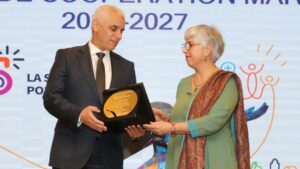 منظمة الصحة العالمية تتوج المغرب بالدرع التذكاري