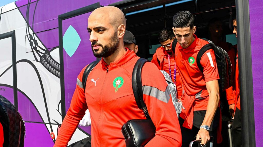 أسود الأطلس تحط رحالها بمركب محمد السادس لكرة القدم