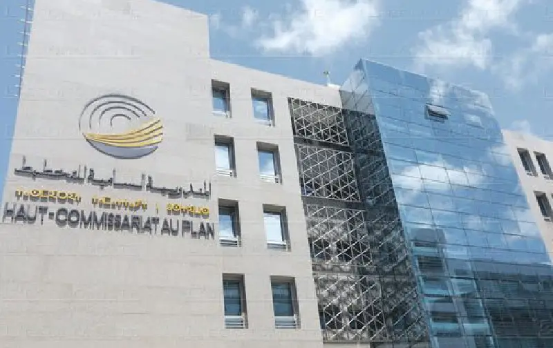 ست جهات تتجاوز المعدل الوطني للمشاركة في القوى العاملة