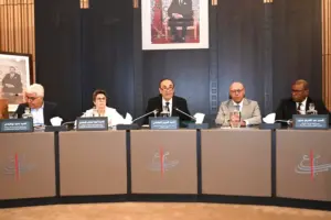 المجلس الأعلى للتربية والتكوين يدعو إلى استراتيجية وطنية لإدماج الذكاء الاصطناعي في التعليم