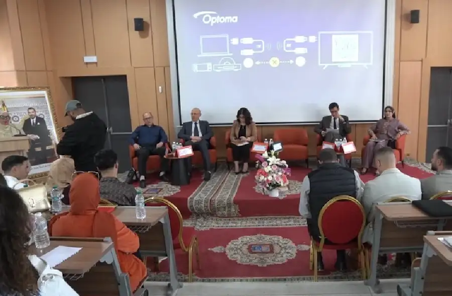أكاديميون بطنجة يناقشون علاقة القانون الجنائي بحكامة البيانات الرقمية